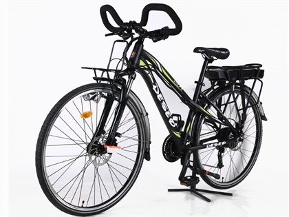 带辅助模式的 70 公里 E 自行车